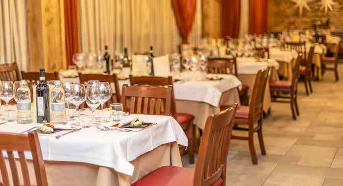 Hotel Du Col, Sestriere ski chalet, image 3